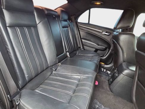 Used 2016 Chrysler 300 S RWD image 14