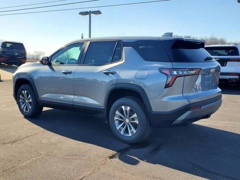 New 2026 Chevrolet Equinox LT image 3