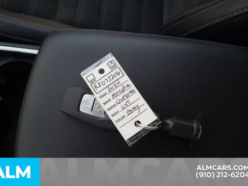 Used 2024 Mitsubishi Outlander SE FWD image 32