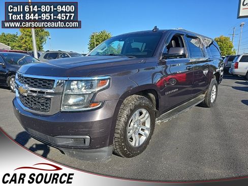 Used 2015 Chevrolet Suburban LT image 3