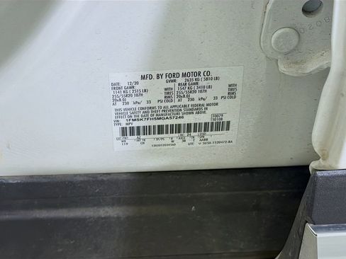 Used 2021 Ford Explorer Limited w/ Equipment Group 301A image 36