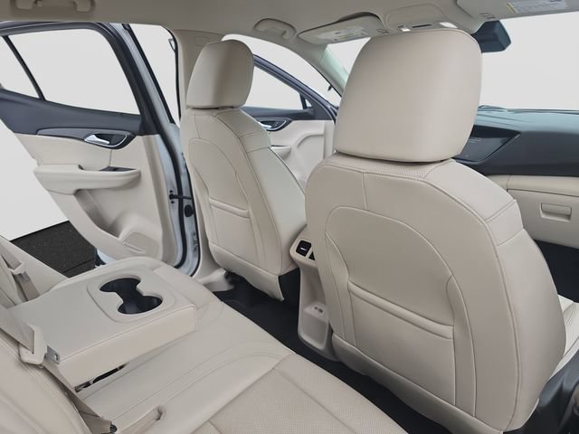 Used 2023 Buick Envision Essence w/ Technology Package I AWD/4WD image 11