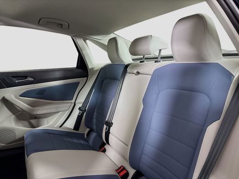 New 2026 Volkswagen Jetta SE image 24