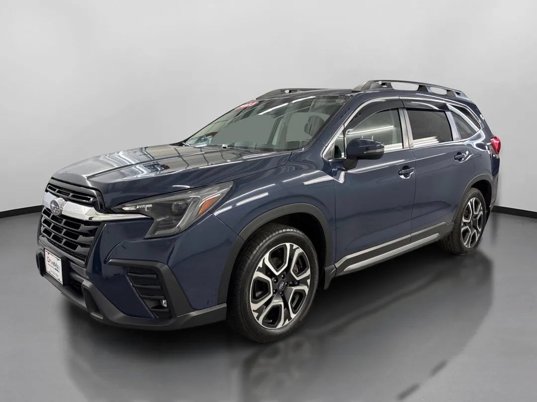 Used 2023 Subaru Ascent Limited AWD/4WD image 4