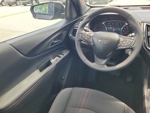 Used 2024 Chevrolet Equinox RS FWD image 13