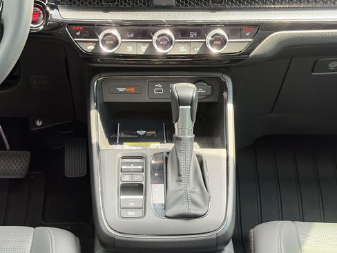 Used 2024 Honda CR-V EX-L image 15