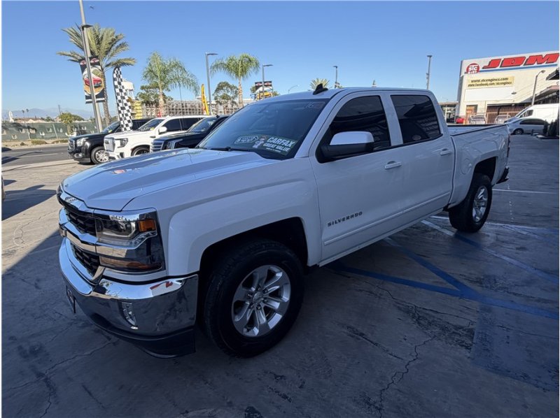 Used 2017 Chevrolet Silverado 1500 LT w/ All Star Edition RWD image 47