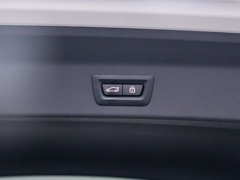 Used 2023 BMW X3 xDrive30i image 28