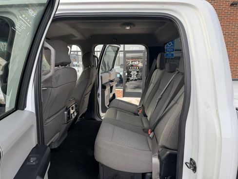 Used 2017 Ford F250 XLT w/ XLT Premium Package image 25