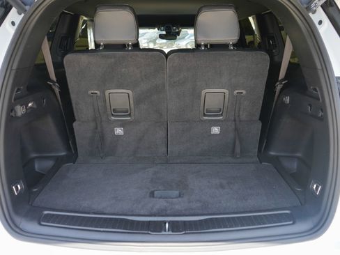 Used 2021 Jeep Grand Cherokee L Laredo image 28