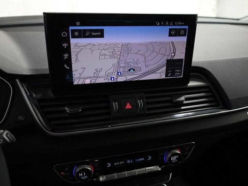 Used 2024 Audi Q5 2.0T Prestige image 31