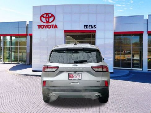 Used 2020 Ford Escape SE Sport image 4