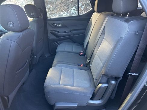 Certified 2023 Chevrolet Traverse LT image 21