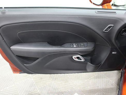 Used 2023 Dodge Challenger SXT w/ Plus Package image 6