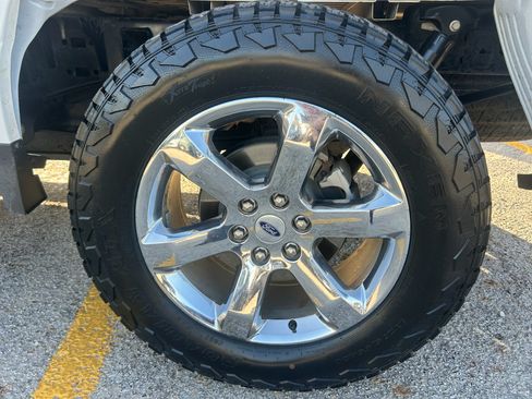 Used 2023 Ford F150 Lariat w/ Trailer Tow Package AWD/4WD image 8