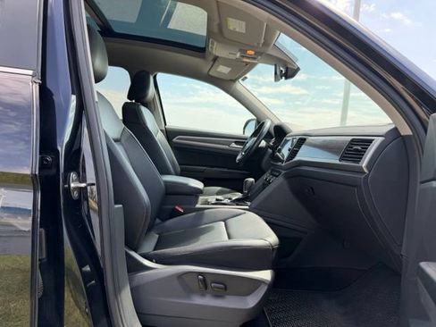Used 2018 Volkswagen Atlas SEL AWD/4WD image 11