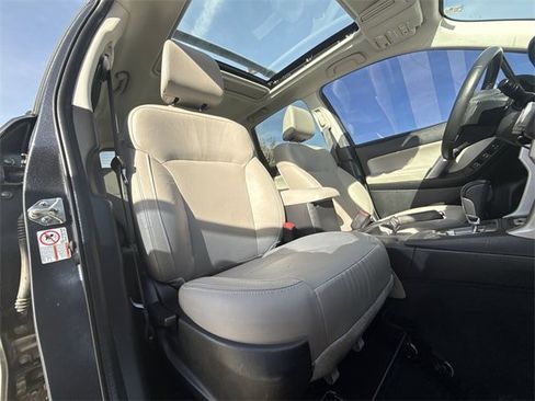 Used 2018 Subaru Forester 2.5i Limited image 25