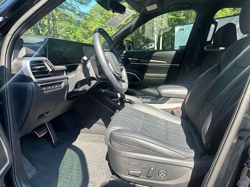 Used 2025 Kia Telluride SX Prestige X-Pro AWD/4WD image 7