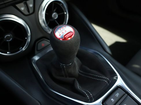 Certified 2023 Chevrolet Camaro SS image 5