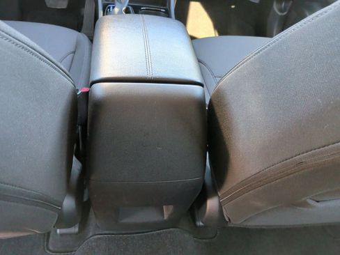 Used 2024 Hyundai Tucson SE image 34