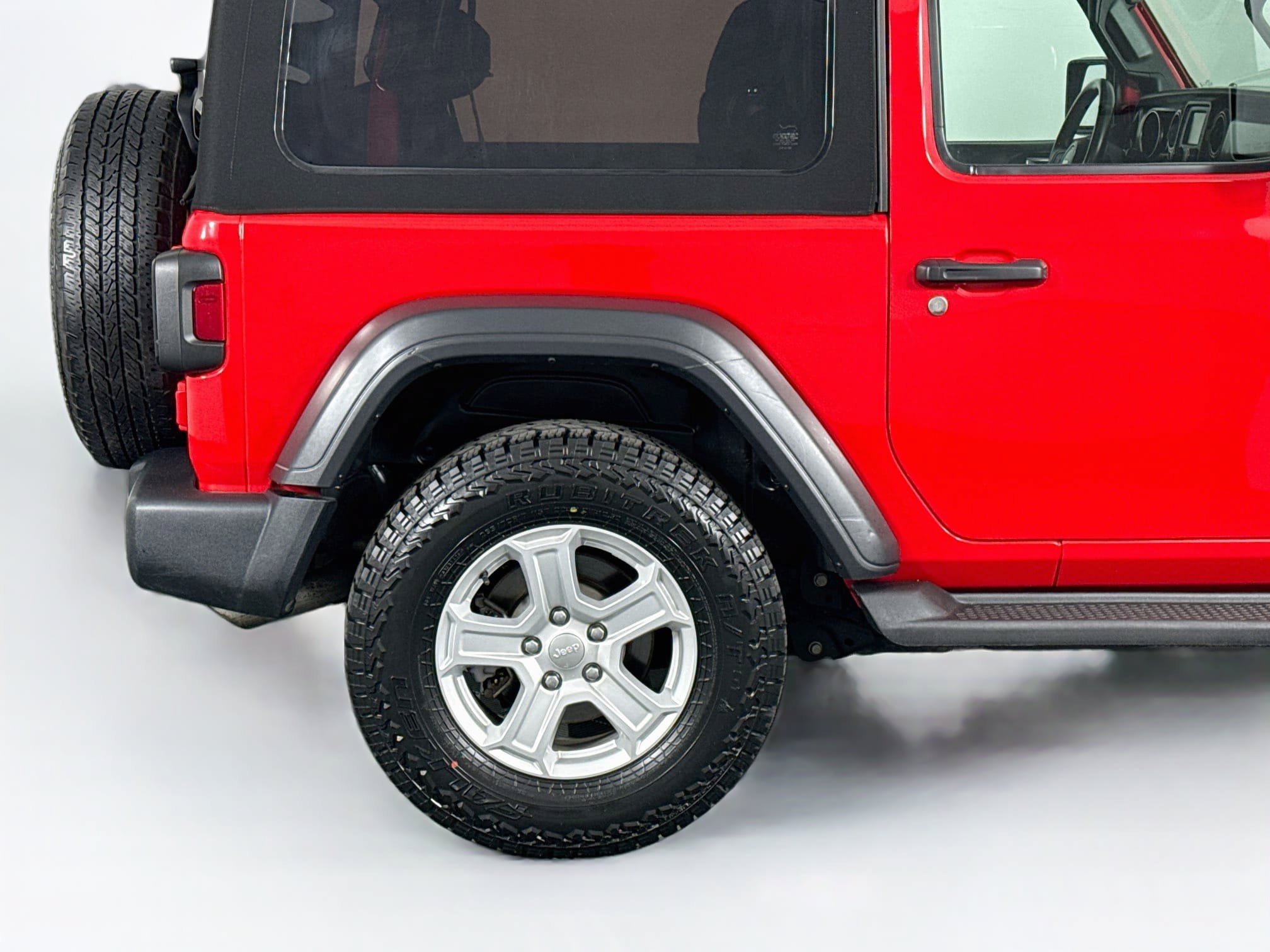 Used 2020 Jeep Wrangler Sport AWD/4WD image 40