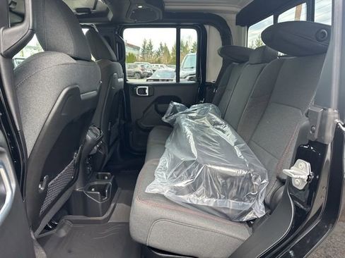 New 2026 Jeep Gladiator Rubicon image 10