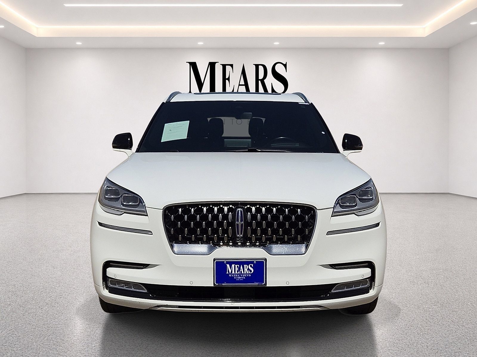 Used 2020 Lincoln Aviator Grand Touring w/ Equipment Group 302A AWD/4WD image 8