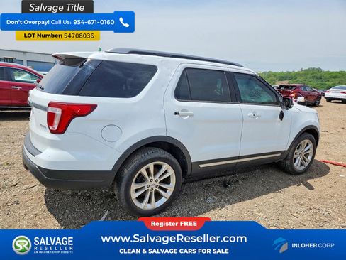 Used 2019 Ford Explorer XLT w/ Equipment Group 202A AWD/4WD image 4