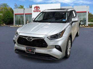 Certified 2020 Toyota Highlander Limited video 1