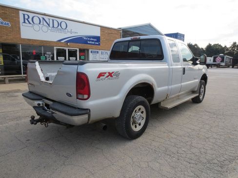 Used 2007 Ford F250 XLT image 8