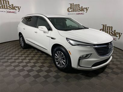 Used 2023 Buick Enclave Essence