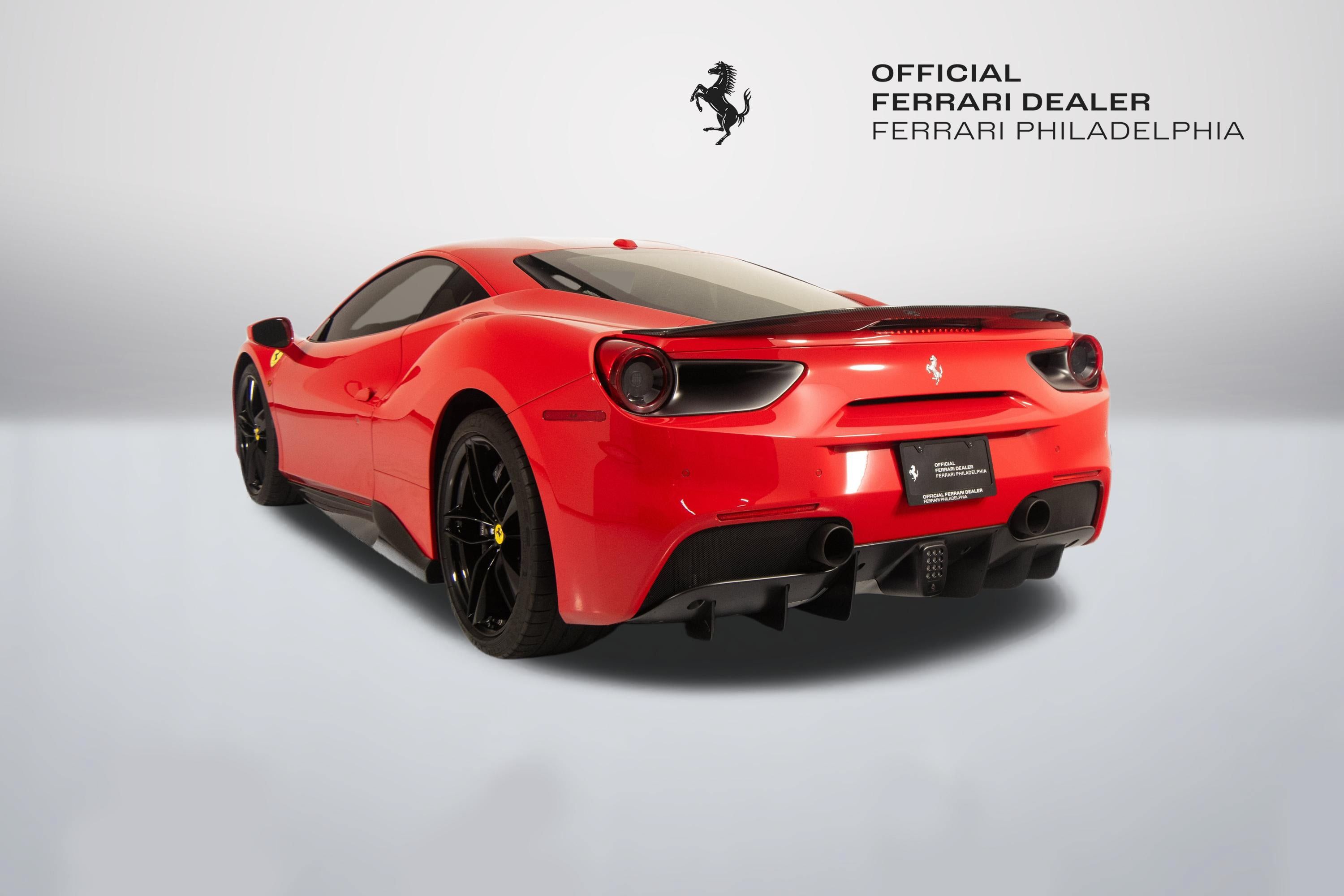 Certified 2018 Ferrari 488 GTB RWD image 5