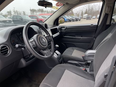 Used 2014 Jeep Compass Sport w/ Power Value Group image 12