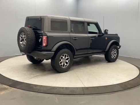 Used 2023 Ford Bronco Badlands AWD/4WD image 5