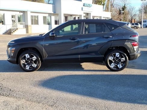 Used 2024 Hyundai Kona SEL w/ Convenience Package image 7