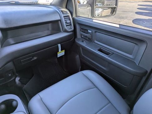 New 2026 RAM 2500 Tradesman w/ Chrome Appearance Group image 16