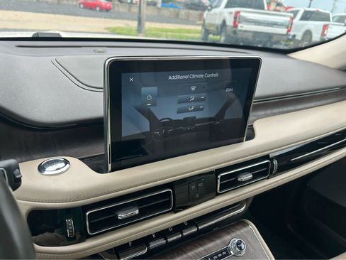Used 2020 Lincoln Aviator Reserve w/ Equipment Group 202A AWD/4WD image 70