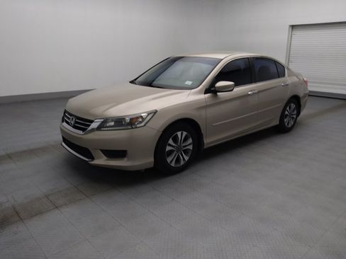 Used 2015 Honda Accord LX image 2