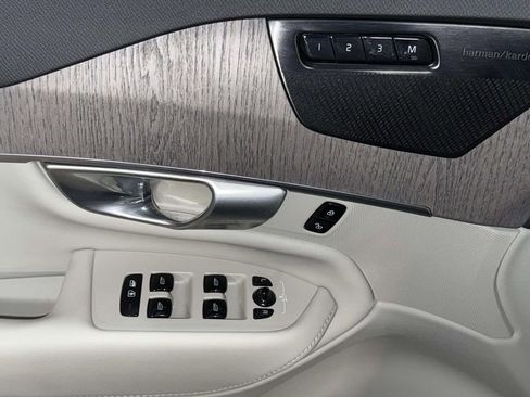 Used 2023 Volvo XC90 B6 Plus w/ Protection Package Premier image 21
