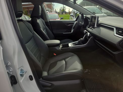 Certified 2025 Toyota RAV4 XLE Premium w/ Weather Package AWD/4WD image 17