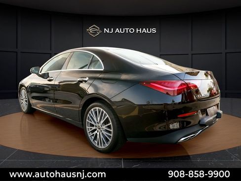 Used 2025 Mercedes-Benz CLA 250 4MATIC image 9