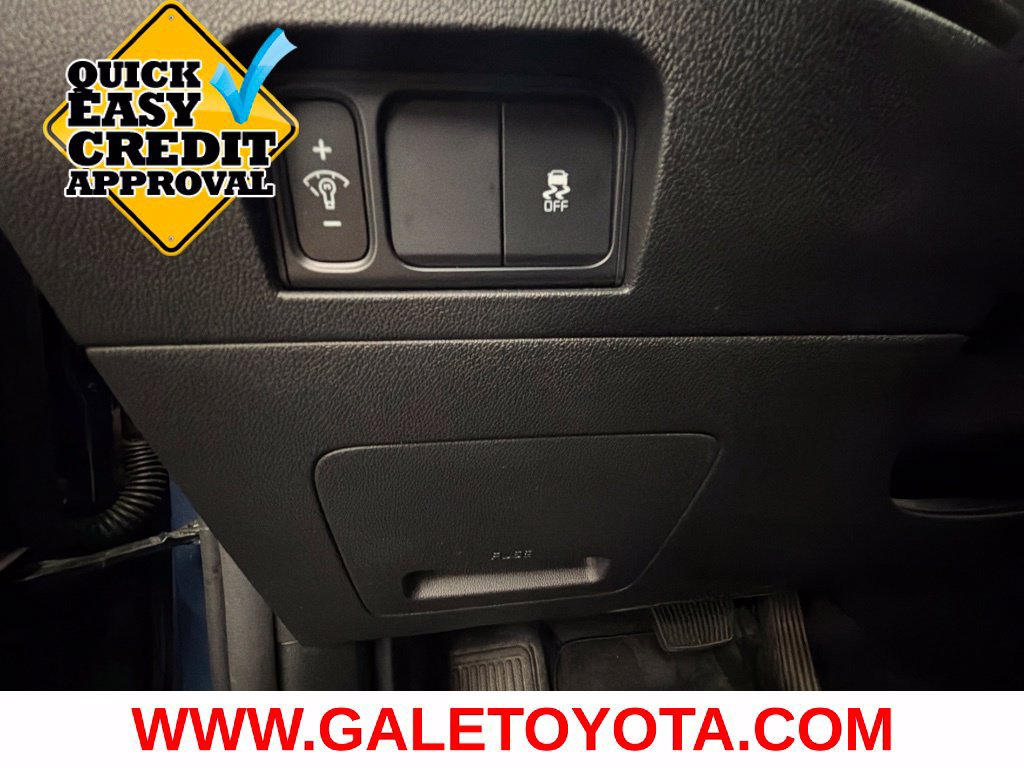 Used 2025 Kia Sorento S w/ Panoramic Sunroof Package AWD/4WD image 17