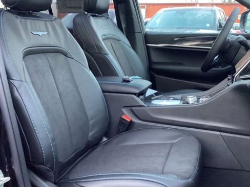 New 2024 Jeep Grand Cherokee Trailhawk w/ Advanced Protech Group II image 21