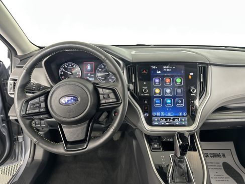 Used 2025 Subaru Outback Onyx Edition image 3