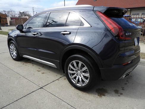 Used 2023 Cadillac XT4 Premium Luxury w/ Cold Weather Package image 7