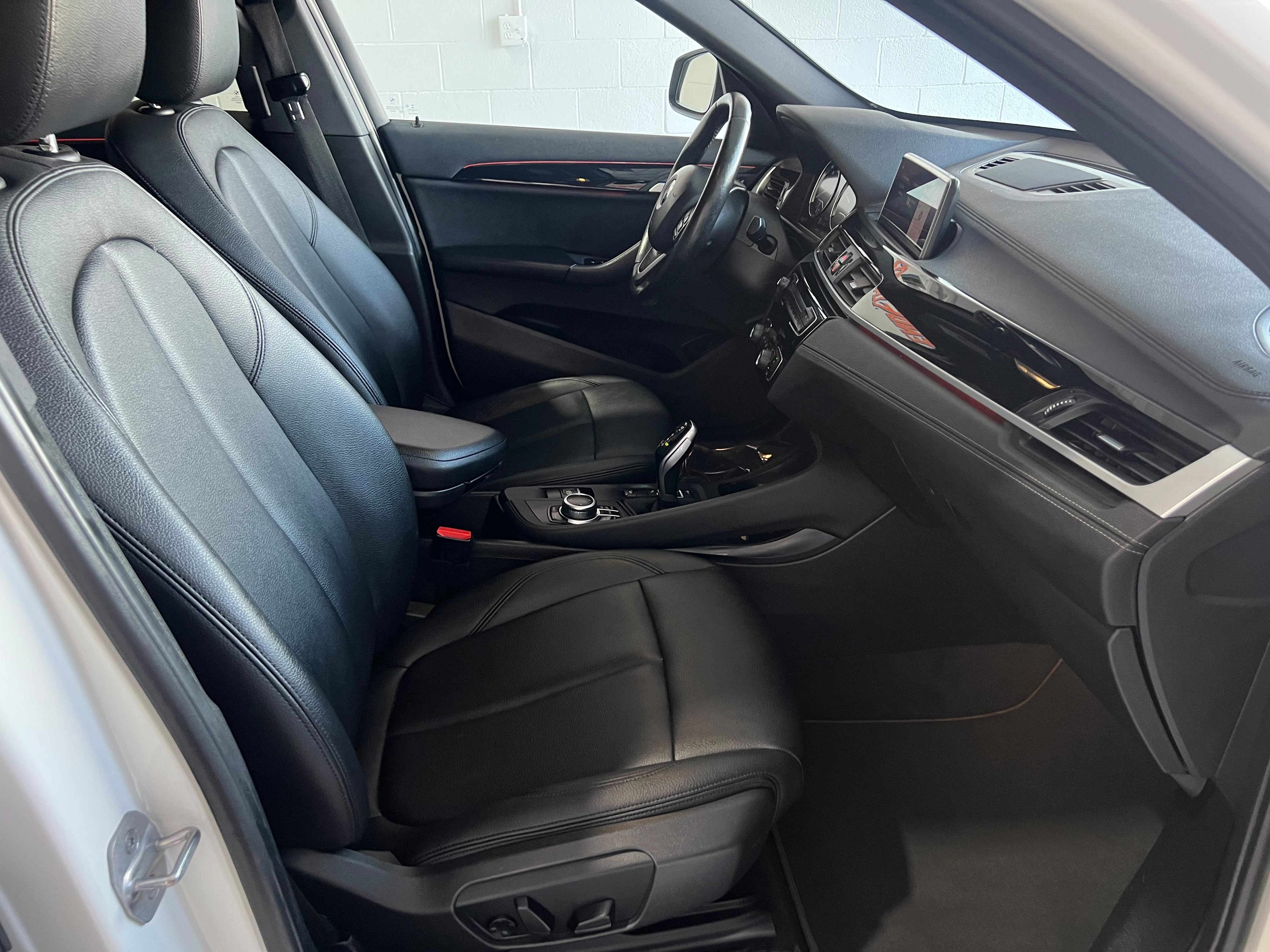 Used 2020 BMW X1 xDrive28i AWD/4WD image 15