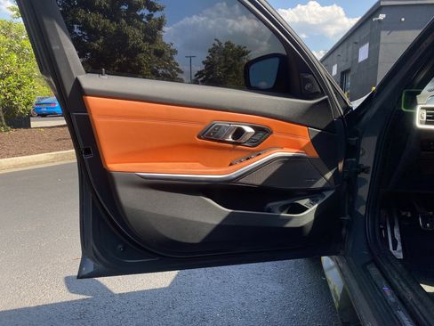 Used 2021 BMW M3 w/ Parking Assistance Package RWD image 21