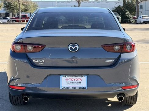 Used 2024 MAZDA MAZDA3 s image 9