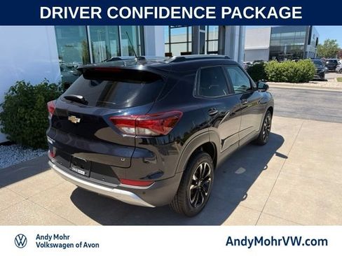 Used 2021 Chevrolet TrailBlazer LT w/ Convenience Package FWD image 6