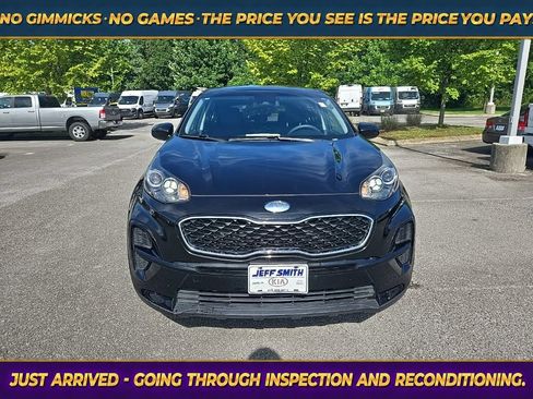 Used 2021 Kia Sportage LX FWD image 2